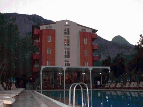 בלדיבי Sunmerry Hotel מראה חיצוני תמונה
